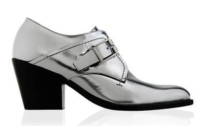 Zapato efecto laminado de Barbara Bui - col 2014